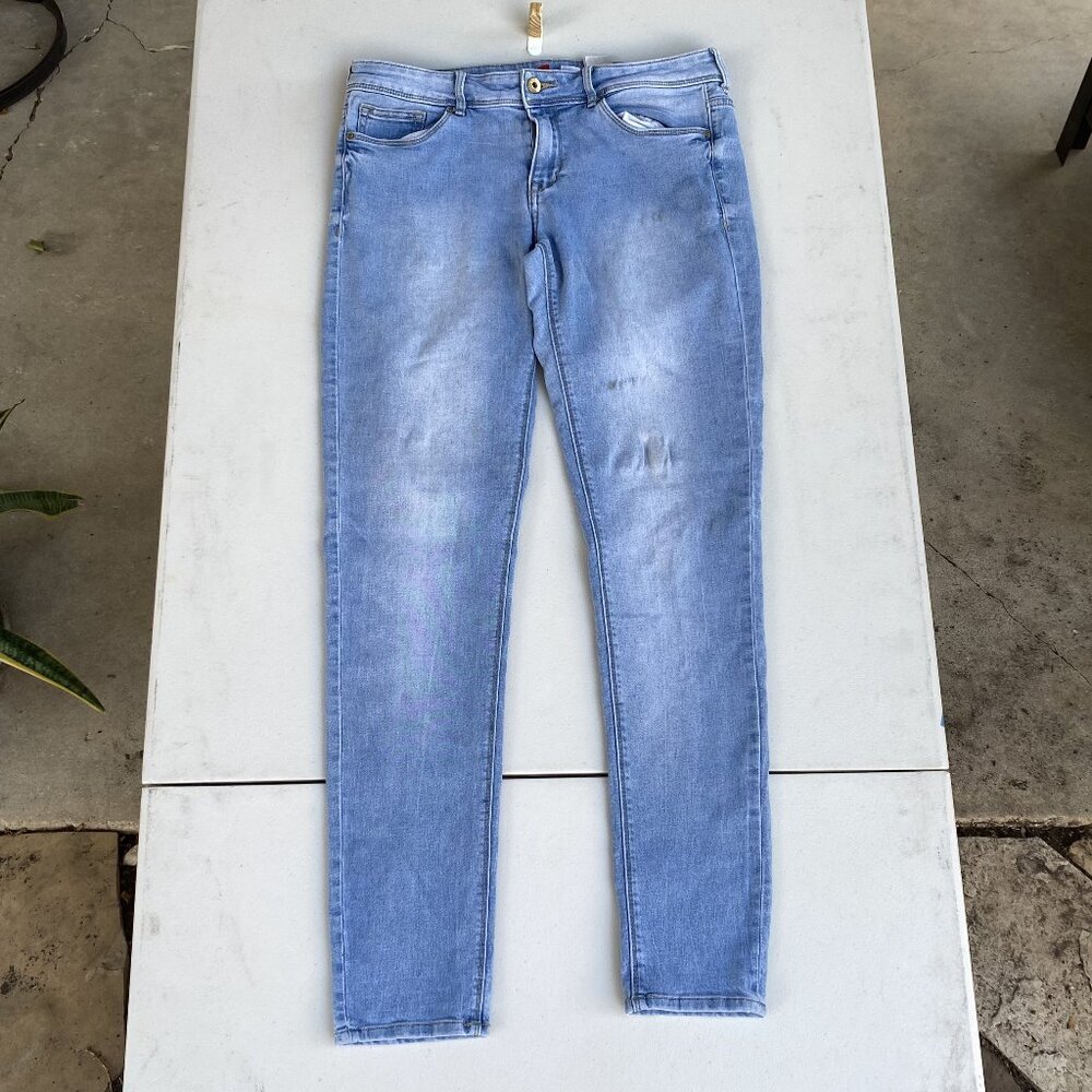 H&M Divided Skinny Jeans